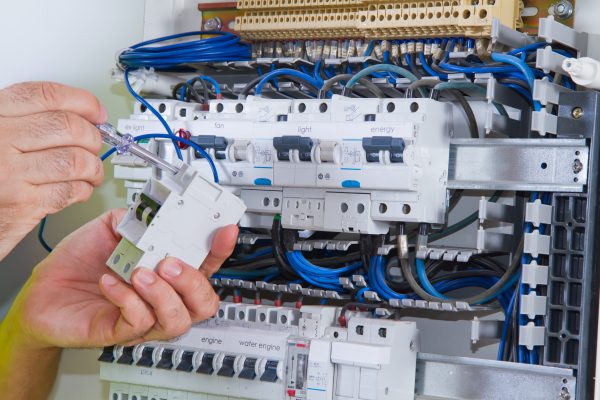 24 hour emergency electrician Melbourne